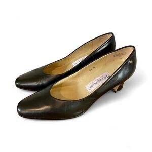 Etienne Aigner Taylor Black Heels Women’s size 8.5 Made in Spain Vintage